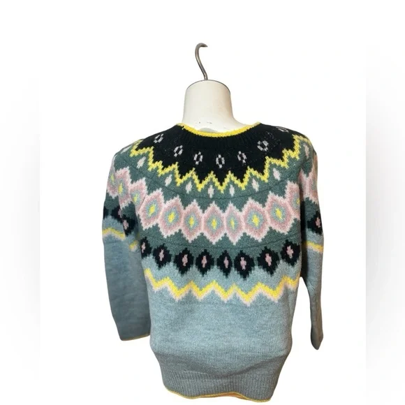 Patterned Sweater - Size M - Picture 2 of 5